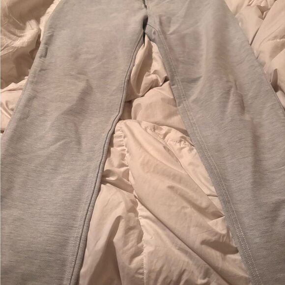 Freddy brand Light Gray Jeggings that feel like sweatpants - Picture 1 of 5